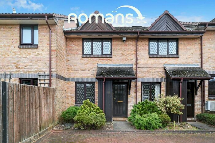 2 Bedroom Terraced House To Rent In All Saints Close, Wokingham, RG40
