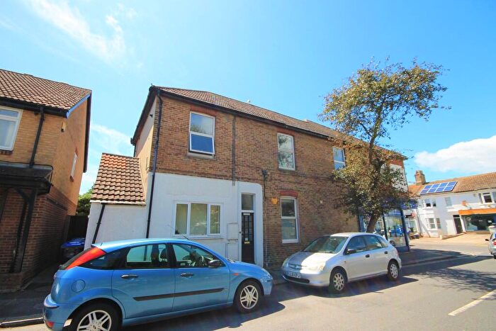1 Bedroom Flat To Rent In Gordon Road, Shoreham-by-Sea, BN43