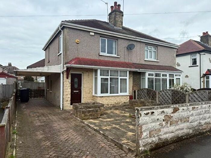 3 Bedroom Semi-Detached House For Sale In Claremont Road, Wrose, Shipley, BD18
