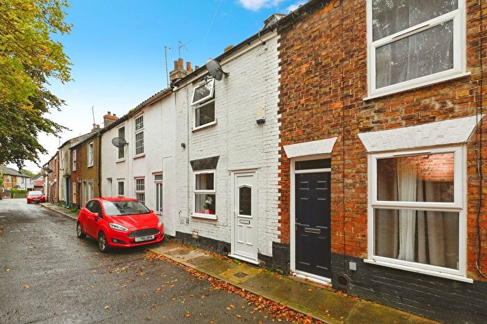 2 Bedroom Terraced House For Sale In Thomas Street, King's Lynn, PE30