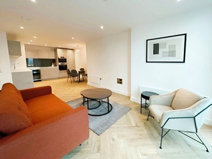 2 Bedroom Apartment To Rent In Elizabeth Tower, Manchester, M15