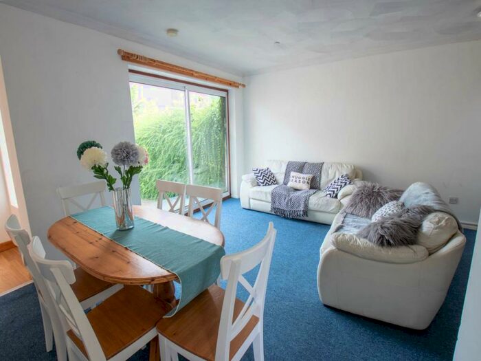 6 Bedroom House To Rent In St Michaels Place, Canterbury, Kent, CT2