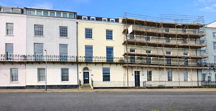 2 Bedroom Flat For Sale In The Croft, Tenby, Pembrokeshire, SA70