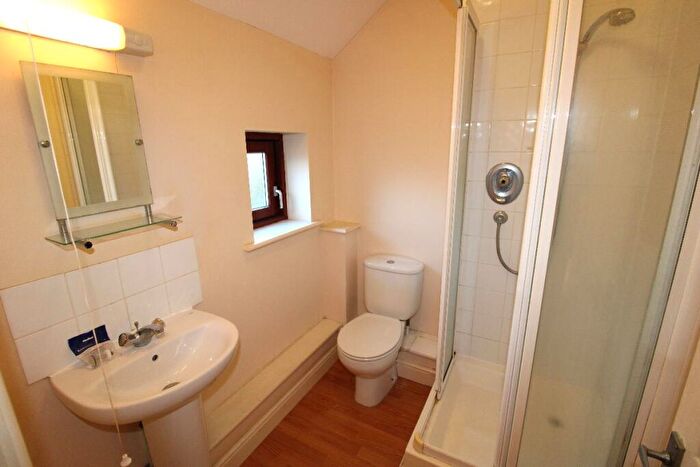 1 Bedroom Apartment For Sale In Fountain Court, MK46