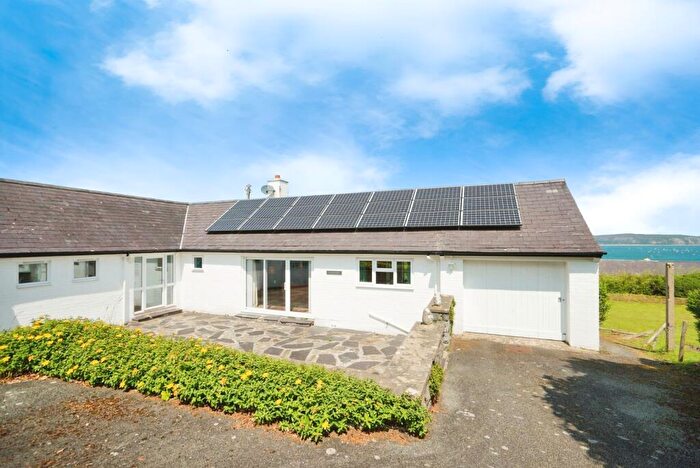 5 Bedroom Bungalow For Sale In Bwlchtocyn, Nr Abersoch, Gwynedd, LL53