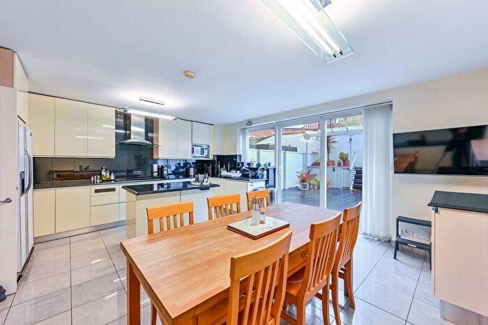 4 Bedroom Terraced House For Sale In Norfolk Crescent, Hyde Park Square, London, W2