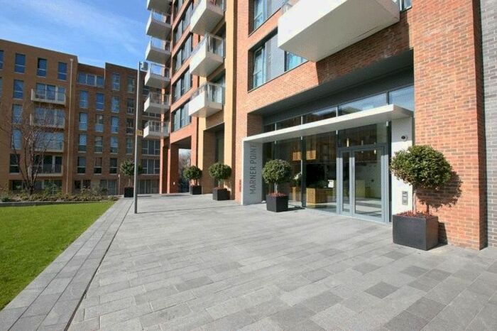 3 Bedroom Flat To Rent In Marner Point, London, E3