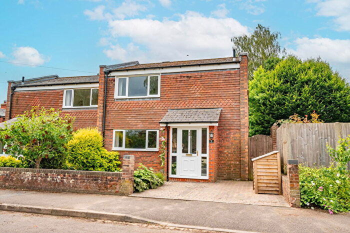 4 Bedroom Semi-Detached House For Sale In Wellmans Meadow, Kingsclere, RG20
