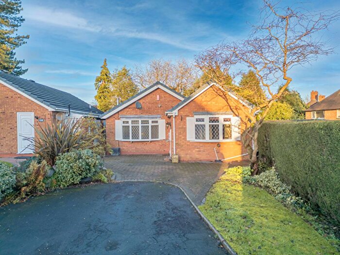 2 Bedroom Bungalow For Sale In Tower Road, Sutton Coldfield, B75