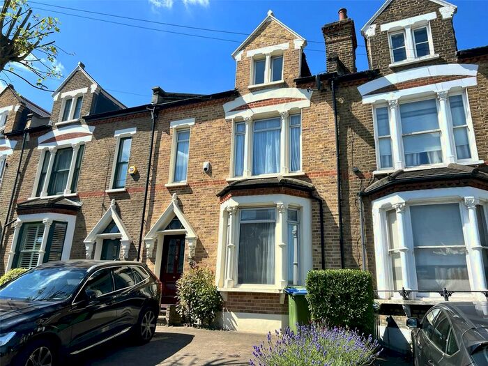 5 Bedroom Terraced House To Rent In Victoria Way, London, SE7