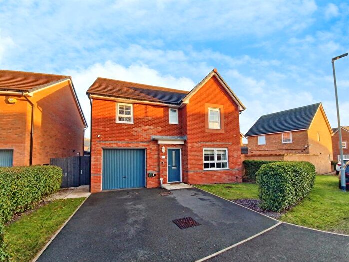 4 Bedroom Detached House For Sale In Collerick Close, Alsager, Stoke-On-Trent, ST7