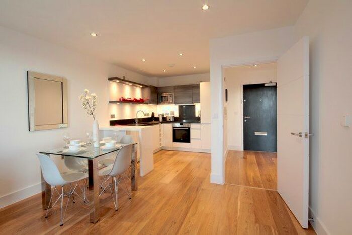 1 Bedroom Flat To Rent In Faraday Road, London, W10