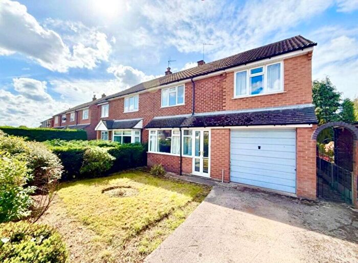 4 Bedroom Semi-Detached House For Sale In Barnfield Road, Bollington, Macclesfield, Cheshire, SK10