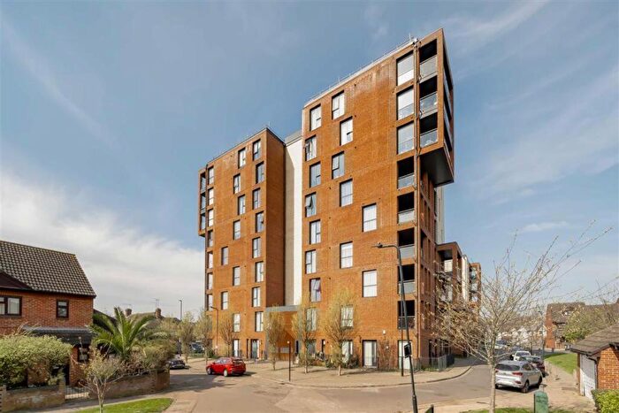 2 Bedroom Flat For Sale In Press Road, Neasden, NW10