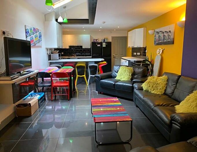 7 Bedroom Terraced House To Rent In Teignmouth Road, Selly Oak, Birmingham, B29