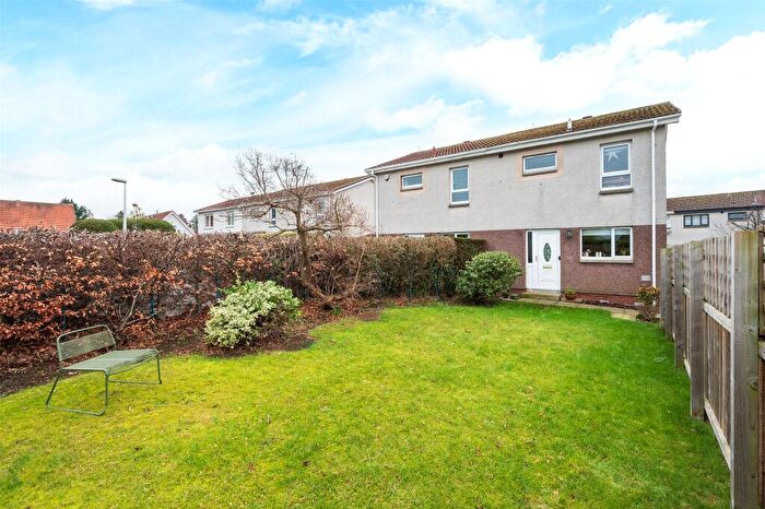 3 Bedroom Semi Detached House For Sale In Old Dean Road, Longniddry, East Lothian, EH32