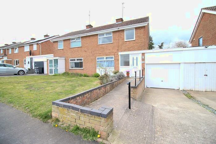 3 Bedroom Semi-Detached House To Rent In Ashby Drive, Rushden, NN10