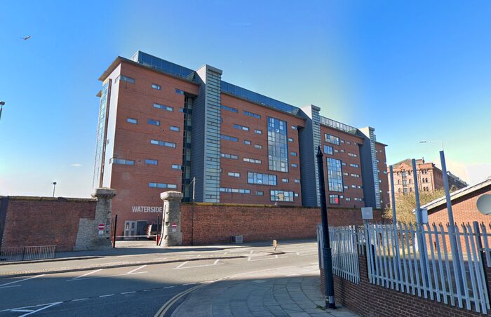 1 Bedroom Flat To Rent In William Jessop Way, Liverpool, L3