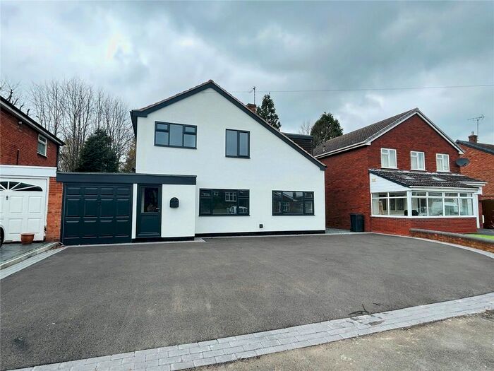 4 Bedroom Detached House For Sale In Croft Road, Atherstone, CV9
