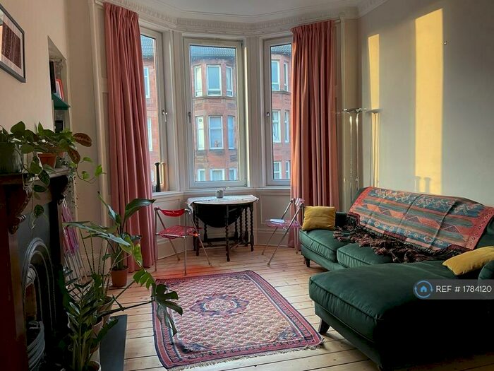 2 Bedroom Flat To Rent In Bolton Drive, Glasgow, G42