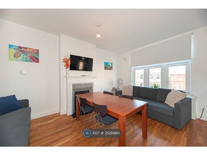 2 Bedroom Flat To Rent In Fulham Broadway, London, SW6