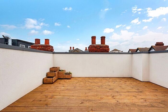 2 Bedroom Flat For Sale In Wellington Road, Portslade, BN41