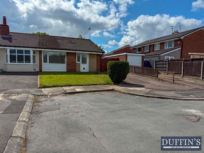 2 Bedroom Semi-Detached Bungalow To Rent In Swinburne Close, Accrington, BB5
