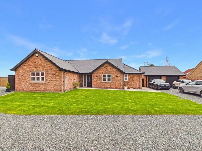 3 Bedroom Detached Bungalow For Sale In Stanley Way, Horncastle, LN9