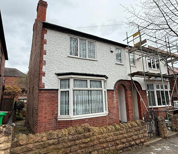 3 Bedroom Semi Detached House For Sale In Harrington Drive, Lenton, Nottingham, NG7