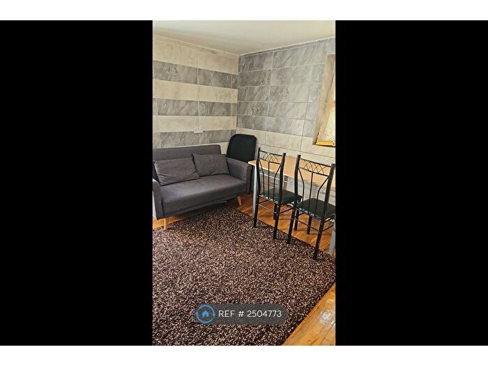 1 Bedroom Flat To Rent In Barley Lane, London, IG6