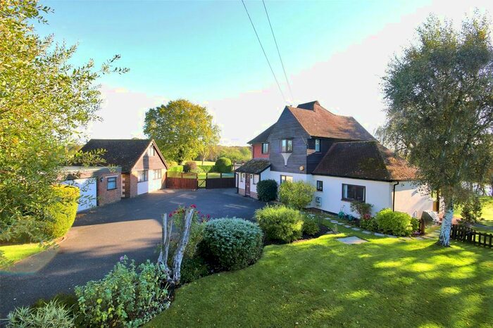 3 Bedroom Detached House For Sale In Harbourne Lane, High Halden, Ashford, Kent TN26