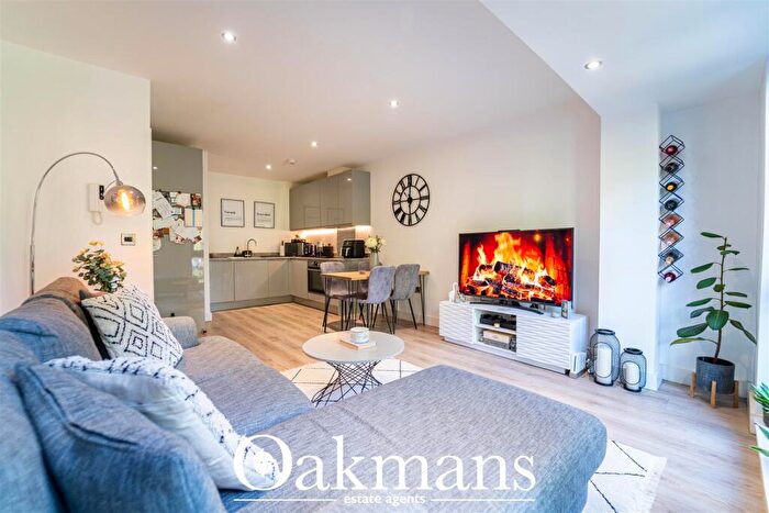 2 Bedroom Apartment For Sale In Streetsbrook Road, Solihull, B91