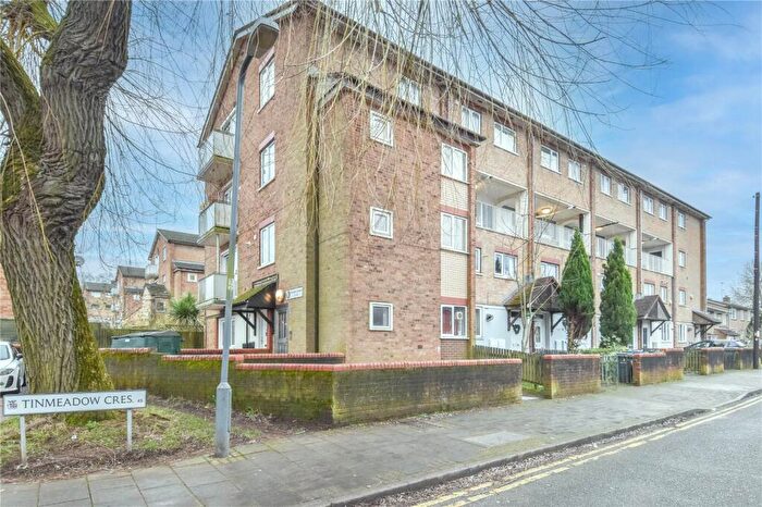 3 Bedroom Apartment To Rent In Tinmeadow Crescent, Rednal, Birmingham, West Midlands, B45