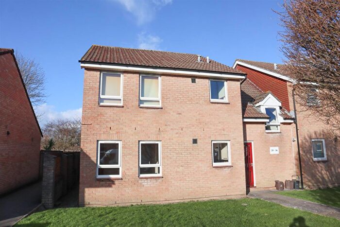 1 Bedroom Block Of Flats To Rent In Tuckmill, Clevedon, BS21