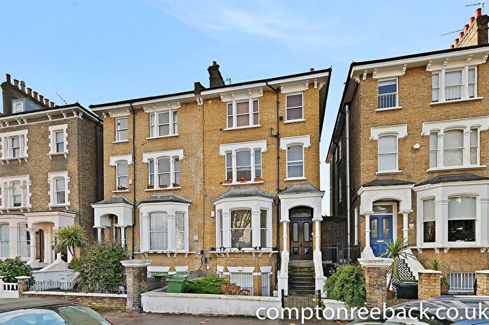 1 Bedroom Flat For Sale In Randolph Avenue, Maida Vale, W9