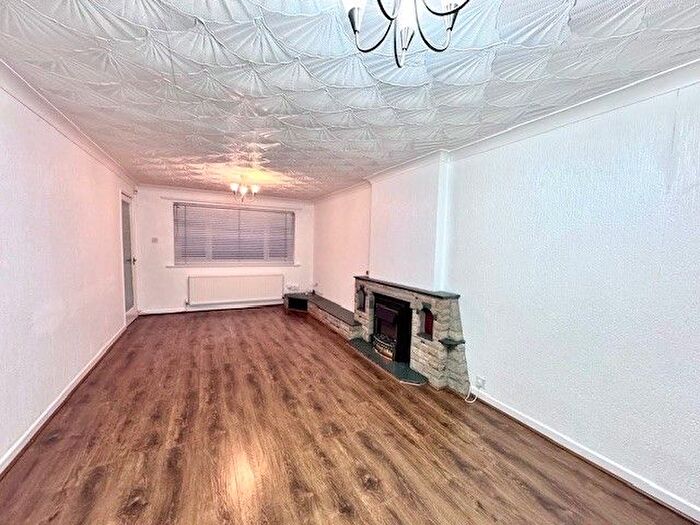 4 Bedroom Detached House To Rent In Parkfield Drive, Manchester, M29