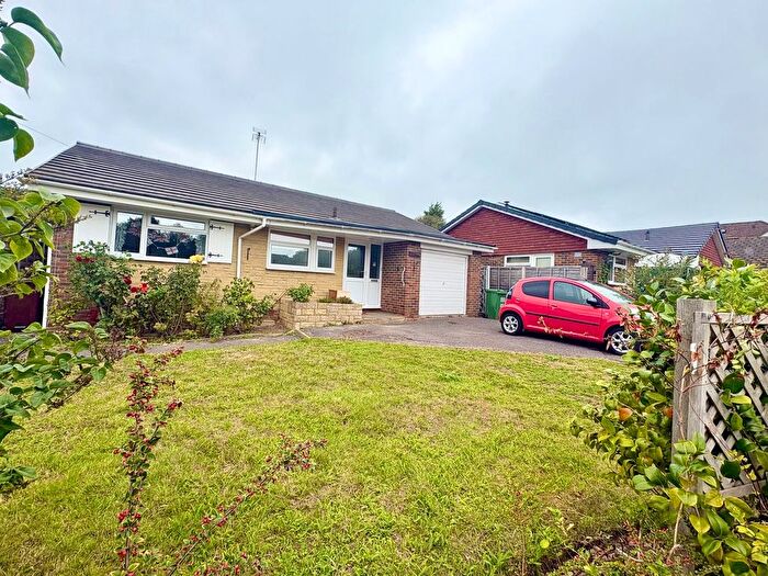 3 Bedroom Detached House For Sale In Maple Walk, Bexhill-On-Sea, TN39