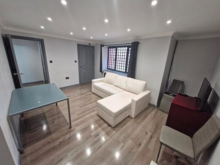 1 Bedroom Flat To Rent In Chequers Lane, Wellingborough, Northants, NN8