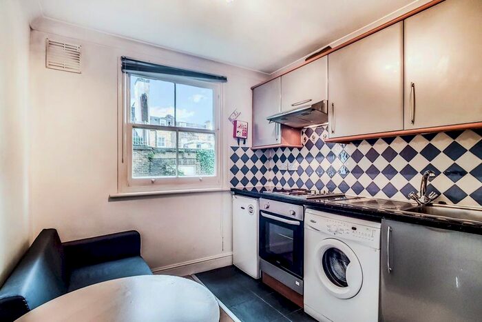 Studio To Rent In Lexham Gardens, Kensington, W8