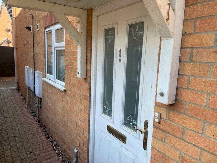 2 Bedroom Apartment To Rent In Malting Yard, Ramsey, Huntingdon, Cambridgeshire, PE26