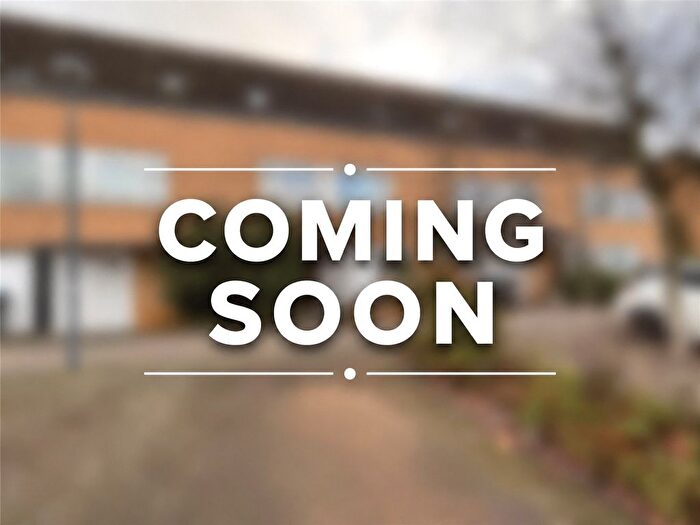 6 Bedroom Terraced House For Sale In Avebury Boulevard, Milton Keynes, Buckinghamshire, MK9