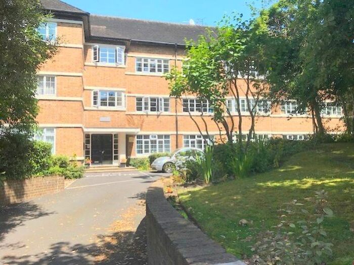 2 Bedroom Flat To Rent In Compton Road, Wolverhampton, WV3