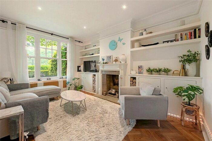 3 Bedroom Flat To Rent In Bishops Mansions, Bishops Park Road, London, SW6