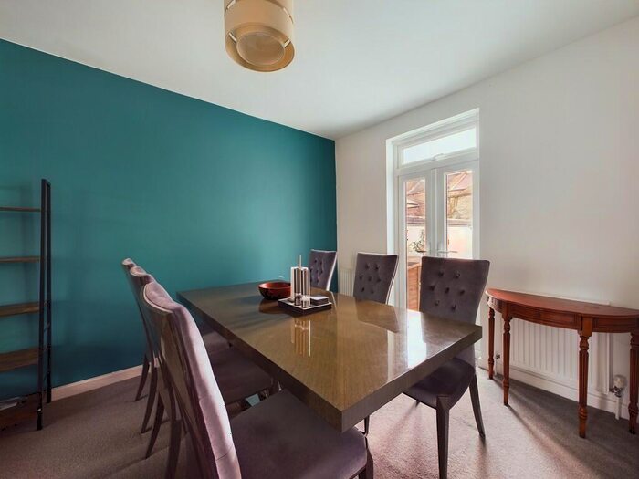 4 Bedroom Terraced House To Rent In Haddington Street, Hove, BN3