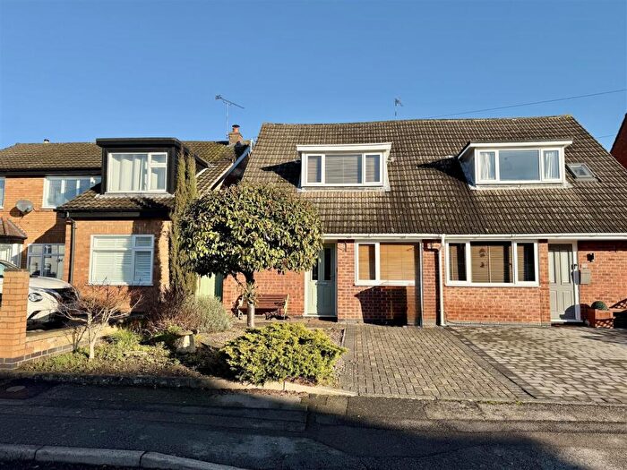 3 Bedroom Semi-Detached House For Sale In Park Close, Cosby, Leicester, LE9