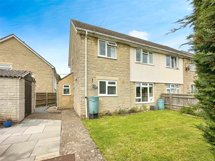 3 Bedroom Semi-Detached House For Sale In Flexneys Paddock, Stanton Harcourt, Witney, OX29
