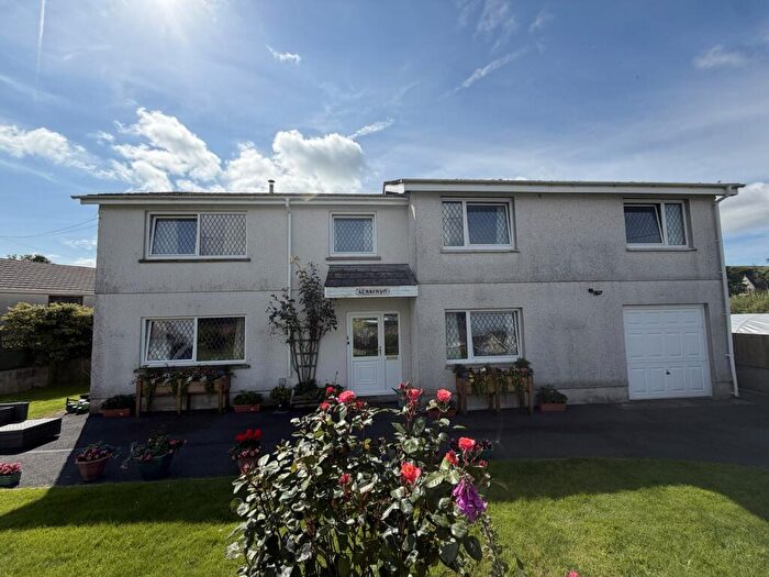 6 Bedroom Detached House For Sale In Llansawel, Llandeilo, Carmarthenshire., SA19