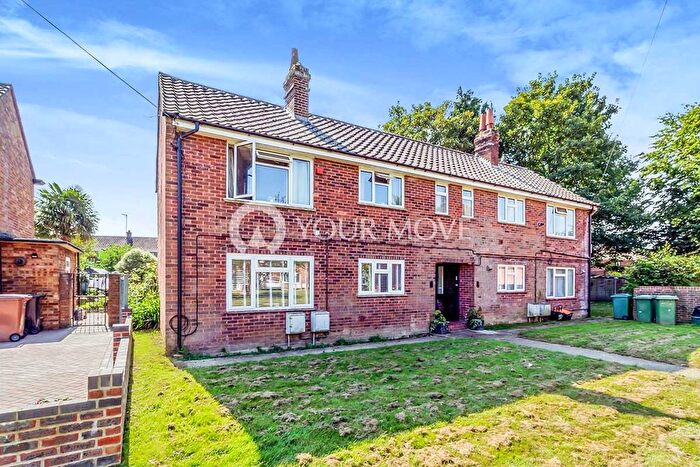 1 Bedroom Flat To Rent In Falmouth Place, Five Oak Green, Tonbridge, Kent, TN12