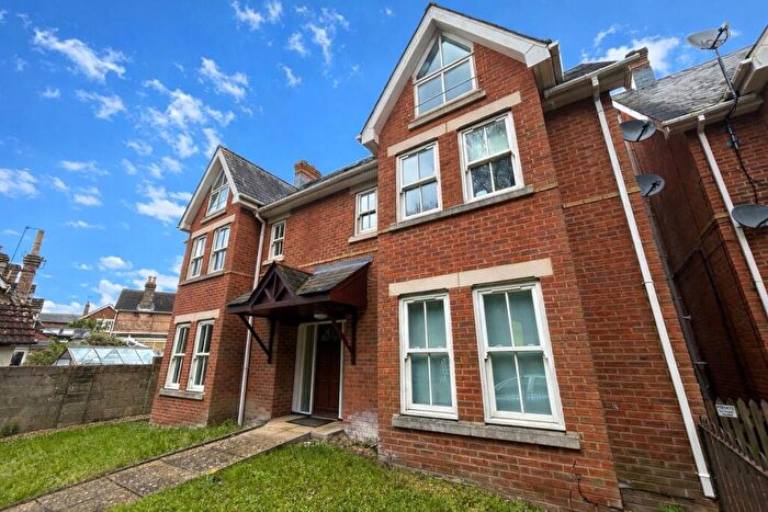 2 Bedroom Apartment To Rent In Approach Road, Ashley Cross, BH14