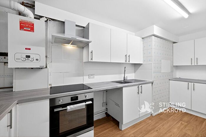 3 Bedroom Flat To Rent In Lilestone Street, London, NW8